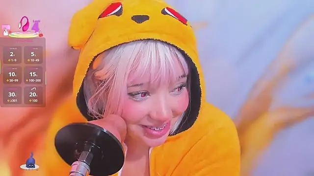 hinata dolly online show from December 21, 12:20 pm