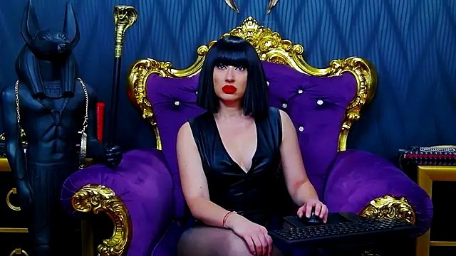 LaraMaeve online show from September 25, 4:33 am