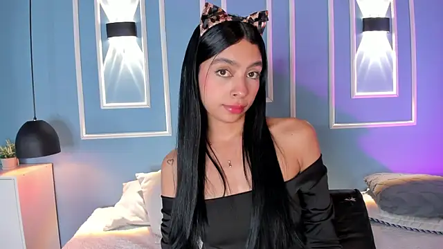 hannaa zc online show from February 4, 8:45 pm