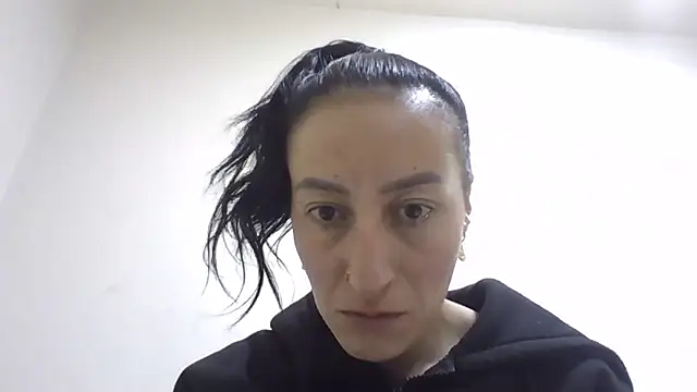 Oriana111 online show from August 2, 2:58 am