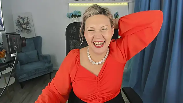 NinaStarle online show from November 29, 4:49 am