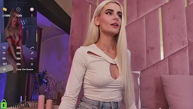 SelenaDaze online show from November 14, 5:18 am