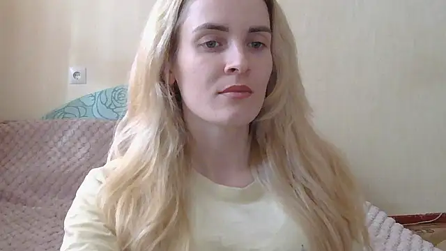 JayeTyler online show from April 7, 5:53 am