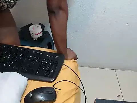 WEPUSSY23XX online show from October 31, 7:40 pm