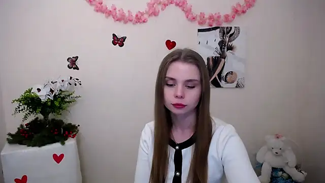 OceanicDawn online show from April 8, 9:44 am