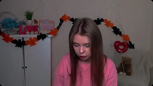 OceanicDawn online show from October 25, 8:55 am