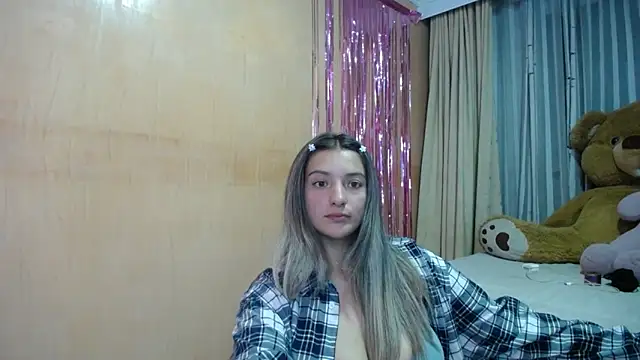 miss lilieth online show from September 14, 1:58 am