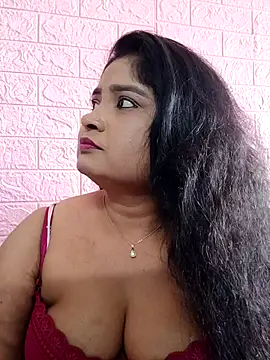 hornyriyanka online show from November 18, 5:19 am