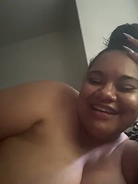 sofiacumms online show from July 18, 3:14 pm