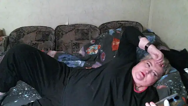 Lana555 online show from April 16, 8:30 pm