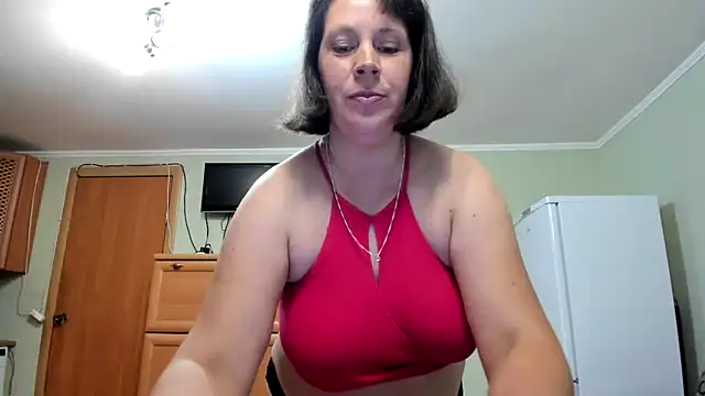 Snapshot of KATTYWARM_ chatting on October 16, 9:39 pm KATTYWARM online show from October 16, 9:39 pm