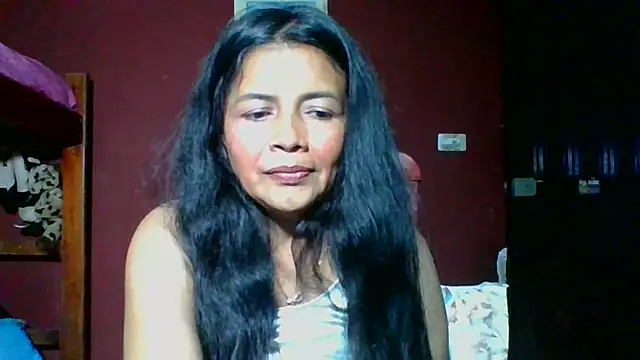Snapshot of DianaOchoa_ chatting on October 4, 5:13 am DianaOchoa online show from October 4, 5:13 am