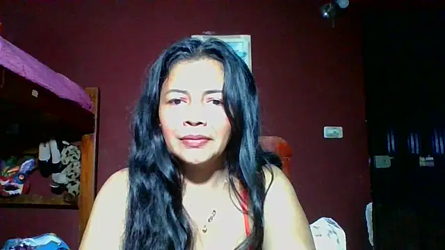 Snapshot of DianaOchoa_ chatting on October 3, 5:12 am DianaOchoa online show from October 3, 5:12 am