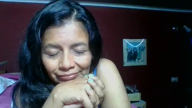Snapshot of DianaOchoa_ chatting on October 11, 4:06 am DianaOchoa online show from October 11, 4:06 am