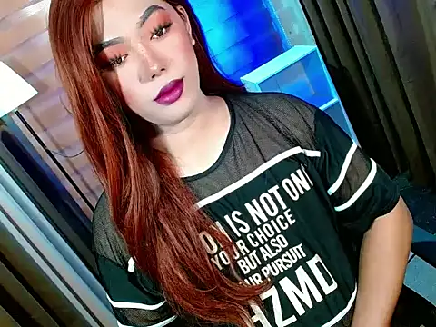 bigfattycocksonya27 online show from April 17, 9:33 am