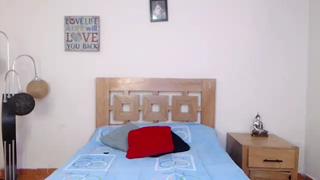 ValeSantoDomingo online show from September 11, 9:04 pm