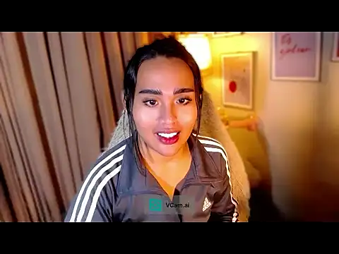 urmidnightcravingsxx online show from May 25, 9:03 pm