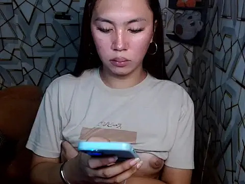 sugar hailey online show from December 18, 6:18 am