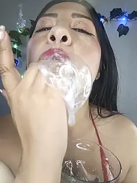 lunna 07 online show from March 6, 4:24 pm