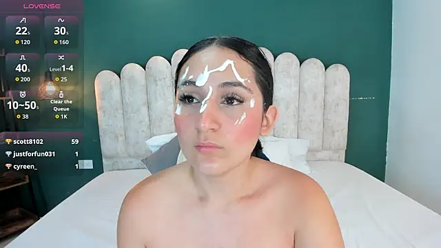 HiilaryDolce online show from September 23, 2:59 pm