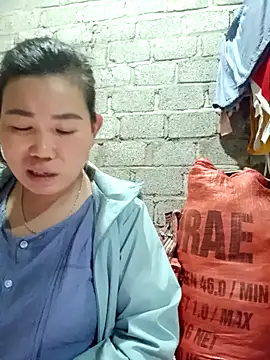 jienrrr online show from October 25, 1:19 pm