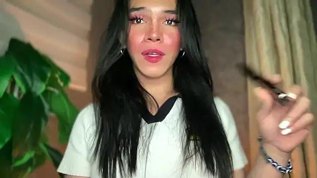 Misselliefayexxx online show from September 8, 8:41 pm