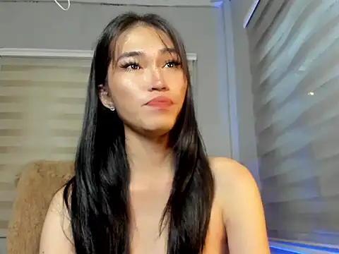 lovelychanel69xx online show from September 17, 10:41 pm