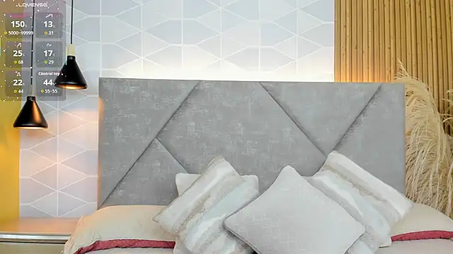 Jade Whisper online show from September 24, 1:59 am