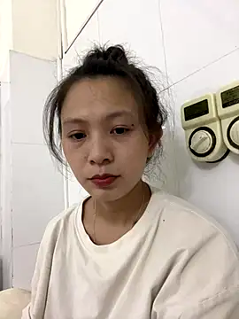 Snapshot of Aghenh chatting on October 13, 8:55 pm Aghenh online show from October 13, 8:55 pm