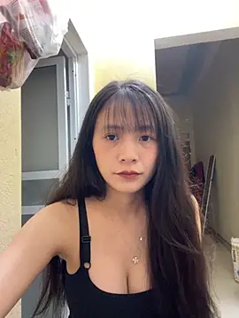 Snapshot of Aghenh chatting on October 30, 5:03 pm Aghenh online show from October 30, 5:03 pm