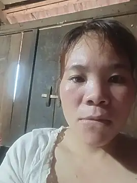 Nguyet135 online show from July 19, 1:30 am