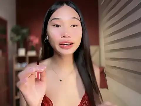 universal slutt online show from May 10, 5:37 pm