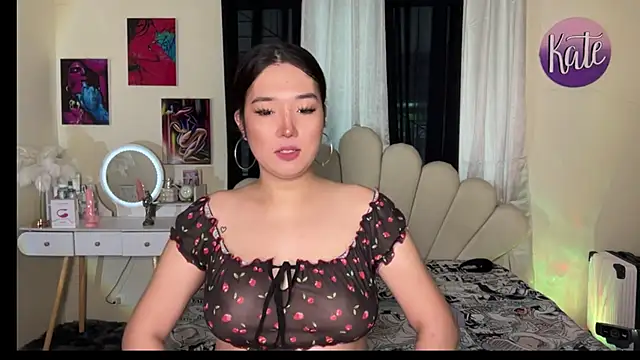 KateMadness online show from March 6, 1:12 am