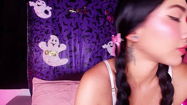 wensheng  online show from October 23, 7:20 pm