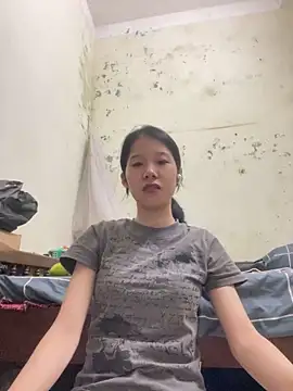 meomeo2k6 online show from October 11, 1:47 pm