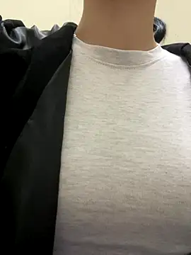 meomeo2k6 online show from January 8, 2:54 pm