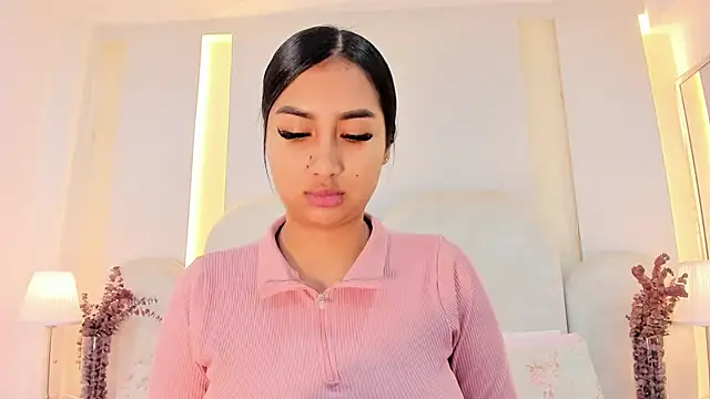 SalomeeBell online show from September 29, 8:14 pm