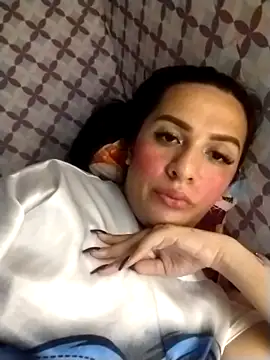 enoria1992 online show from February 18, 4:17 pm