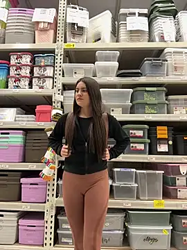 Isabella21  online show from October 3, 11:10 pm