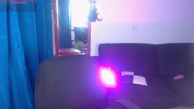 lincy honeyy online show from October 20, 5:21 am