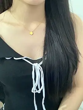 JennyQueen18 online show from March 7, 8:10 am