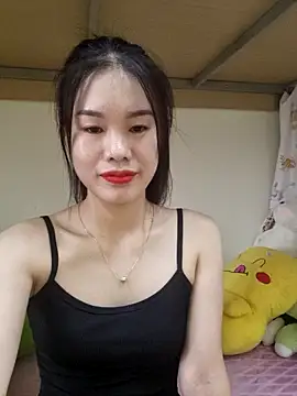 Snapshot of Baby-ladytits2025 chatting on October 3, 4:06 am Baby-ladytits2025 online show from October 3, 4:06 am