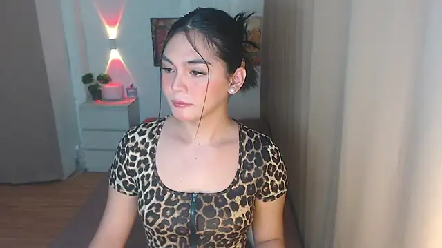 Snapshot of Lovely_jassy chatting on September 12, 6:04 pm Lovely jassy online show from September 12, 6:04 pm