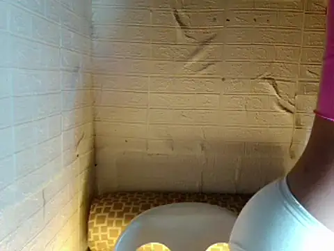 SelenaLoves  online show from December 13, 10:38 pm