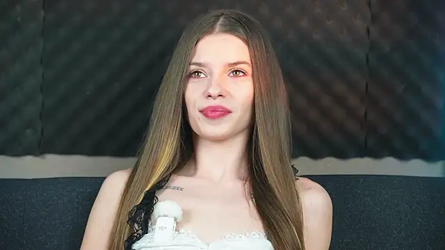 sukie spooky online show from March 26, 6:31 pm