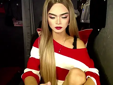 lexie malingera online show from February 9, 6:10 pm