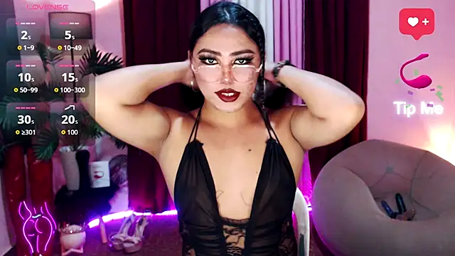 Unique Maya online show from September 12, 7:50 am