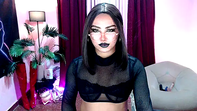 Unique Maya online show from September 18, 10:58 am