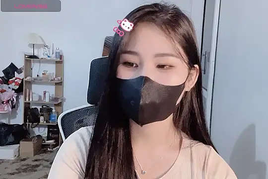    Daisy    online show from November 12, 3:43 pm