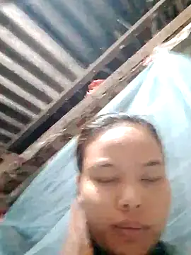 CloudyChu online show from November 3, 5:55 am